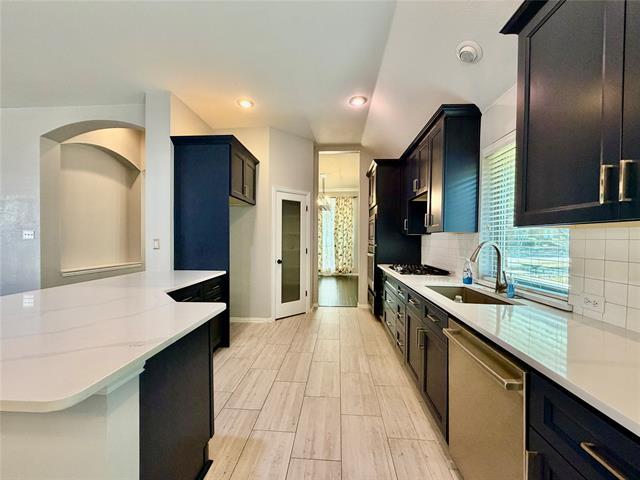 Building Photo - 1632 Castle Pines Dr