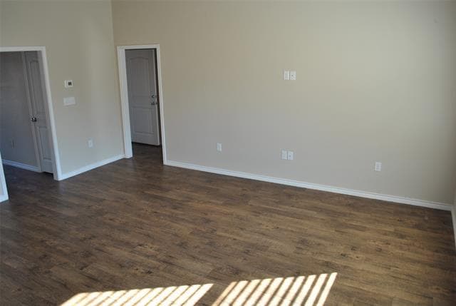 Building Photo - 412 Dewitt St