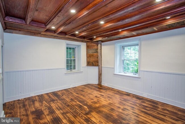 Building Photo - 3115 Gallows Hill Rd