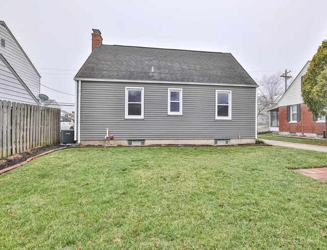 Building Photo - 4004 Matson Ave