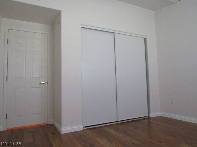 Building Photo - 401 Amber Pine St