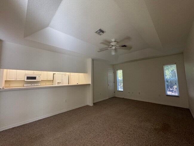 Building Photo - 3104 Tonkin Dr