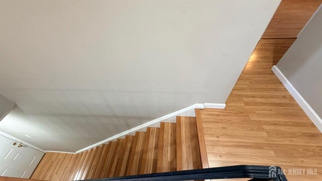 Building Photo - 363 Cranbury Rd