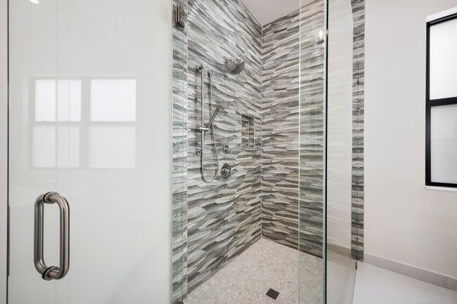 Building Photo - 12526 Solana Bay Cir