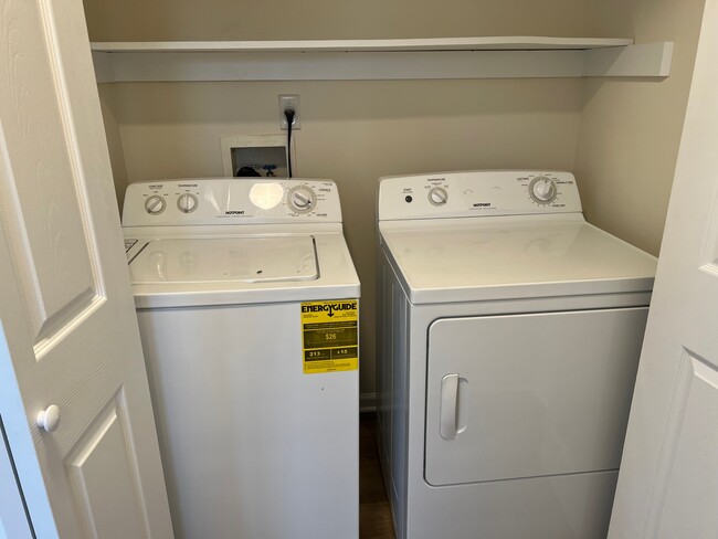 Laundry Closet - Holly Run Apartments