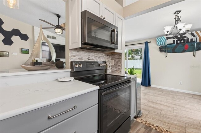 Building Photo - 210 Lake Charles Ct