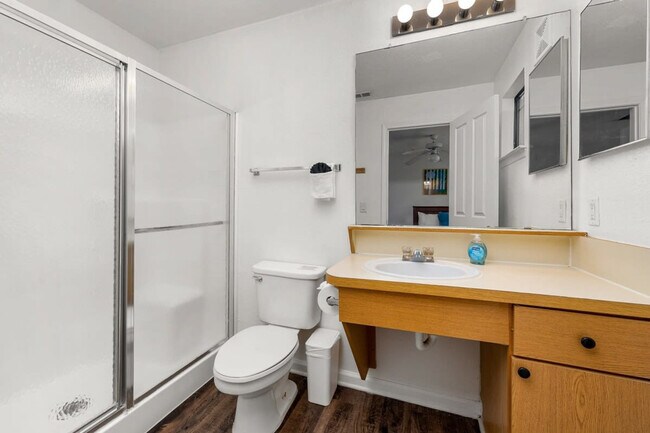 Building Photo - 15115 Buckhorn Ct