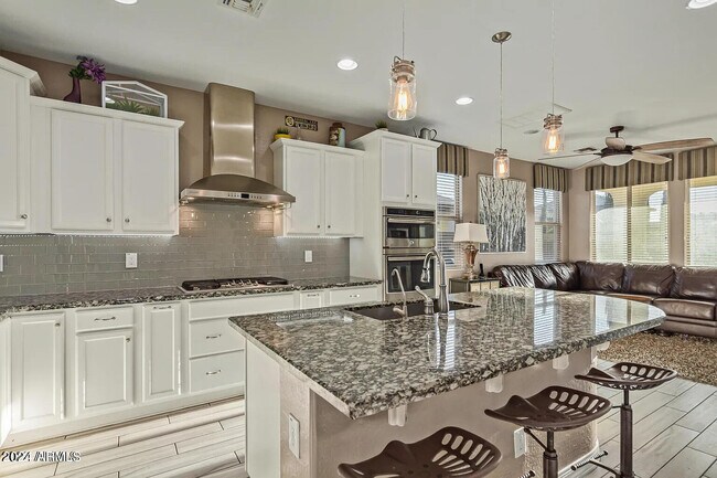 Building Photo - 4652 Cabrio Ter