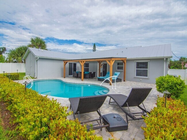 Building Photo - 606 Conn Way