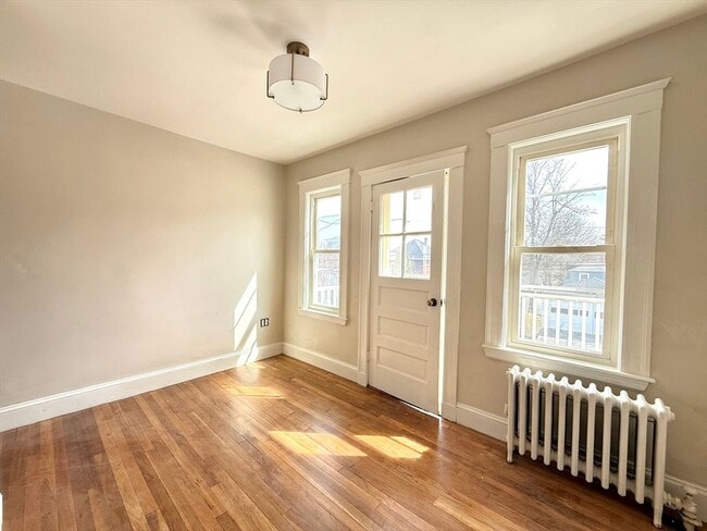 Building Photo - 82 Elmer Rd