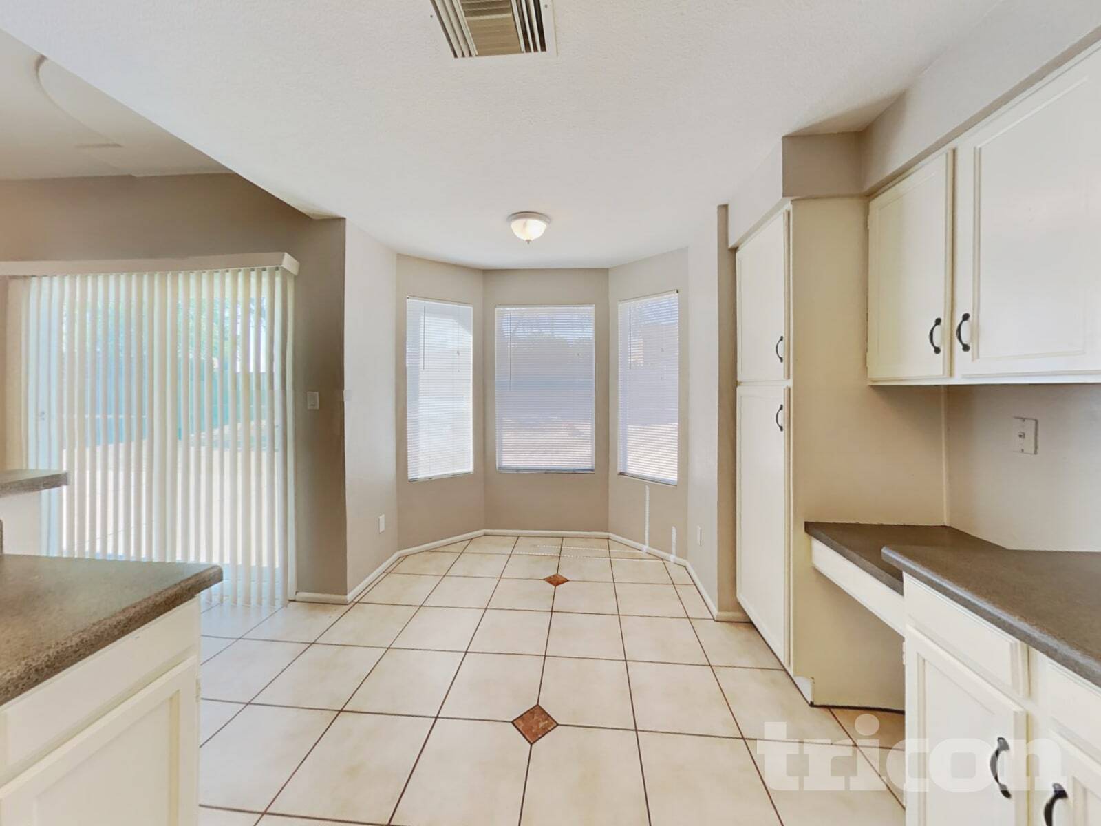 Building Photo - 5214 E Fountain St