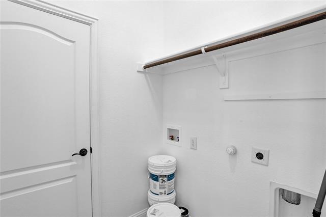 Building Photo - 2105 Burke Dr