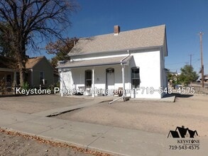 Building Photo - ALL UTILITIES INCLUDED! Upstairs -  1 Bed/1 Bath Apartment with $350 Off Move In Special!  $700/$700