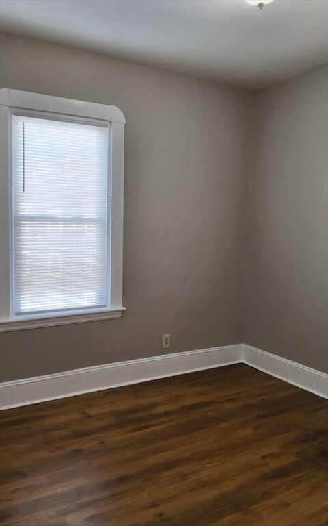 Building Photo - 98 County St