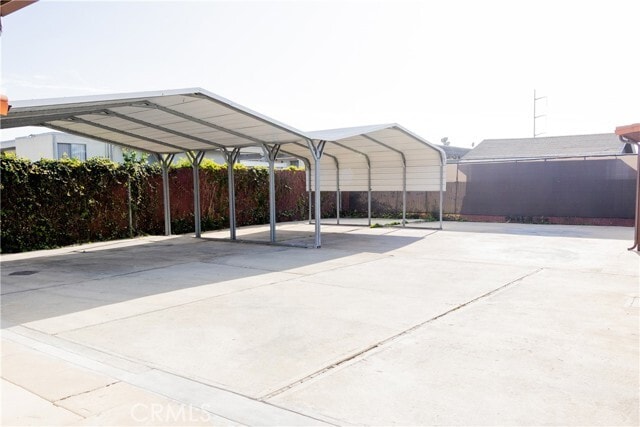 Building Photo - 536 Short St