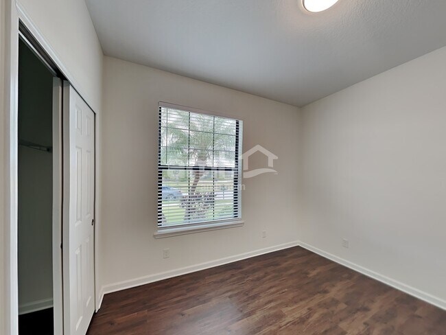 Building Photo - 5562 107th Terrace E