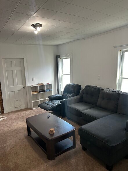 Building Photo - 30 Wall St