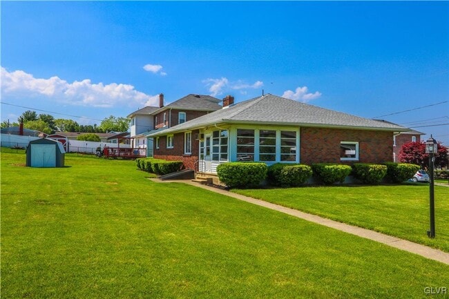 Building Photo - Charming 2-Bedroom Home in the Heart of Ca...