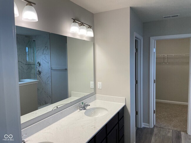 Building Photo - 15208 Portobello Pl