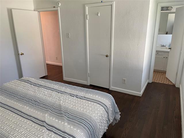 Building Photo - 3563 South Dr