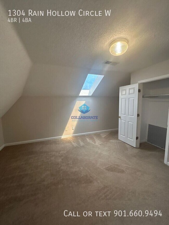 Building Photo - 1304 Rain Hollow Cir W