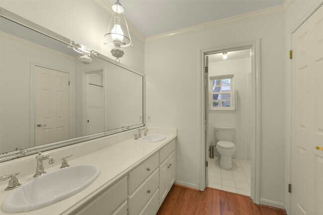 Building Photo - 110 Ridgemont Dr