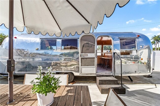 Building Photo - 5052 Audrey Dr