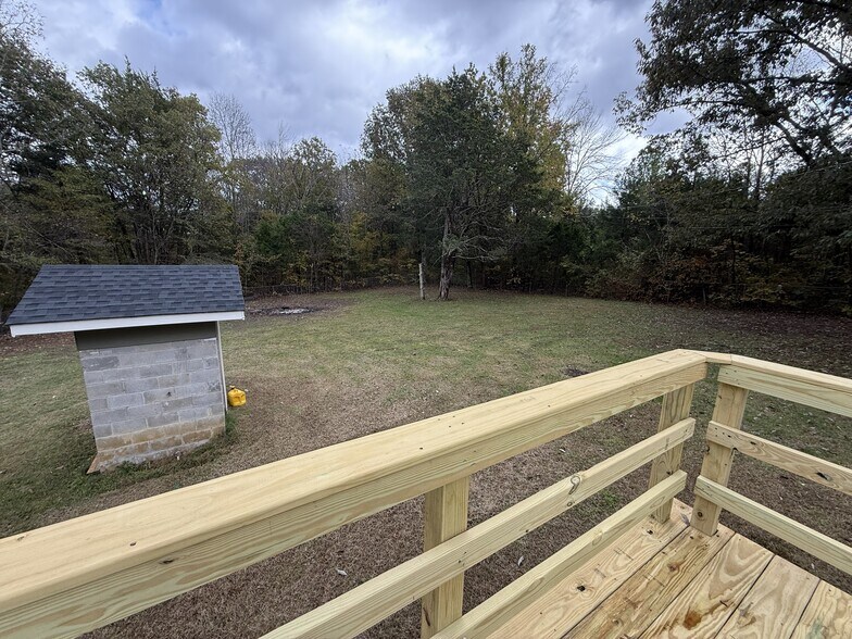 Building Photo - 9073 Almaville Rd