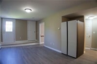 Building Photo - 858 Bernon St