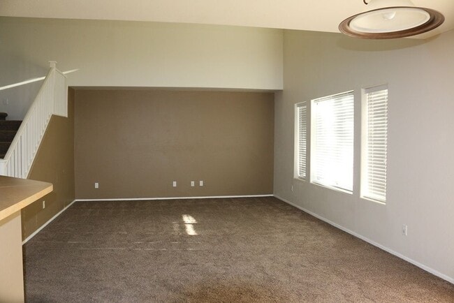 Building Photo - 11292 N 161st Dr