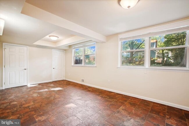 Building Photo - 8509 Cyrus Pl