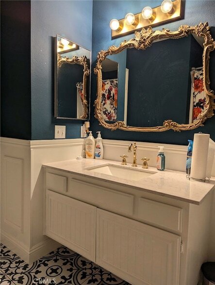 Building Photo - 26857 Claudette St