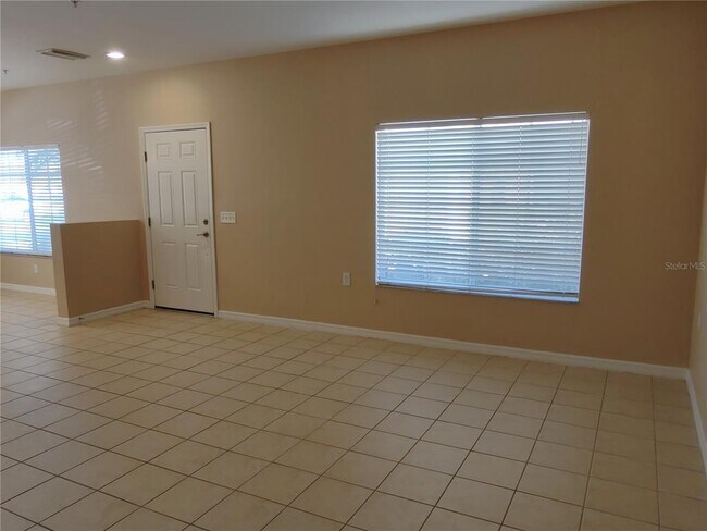 Building Photo - 12975 Tiger Eye Dr