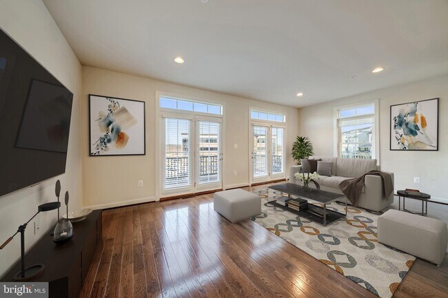 Building Photo - 20752 Duxbury Terrace