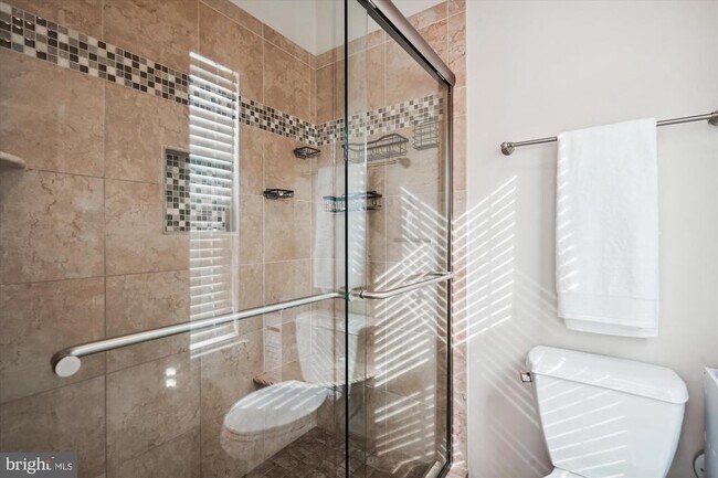 Building Photo - 5310 Chieftain Cir