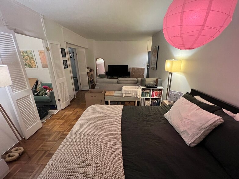 Building Photo - 1711 Massachusetts Ave NW