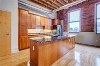 Building Photo - 224 Mill St