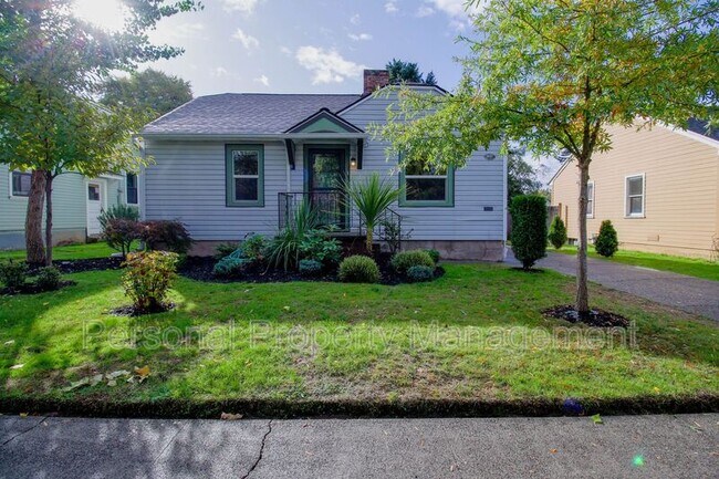 Primary Photo - 807 W 21st St