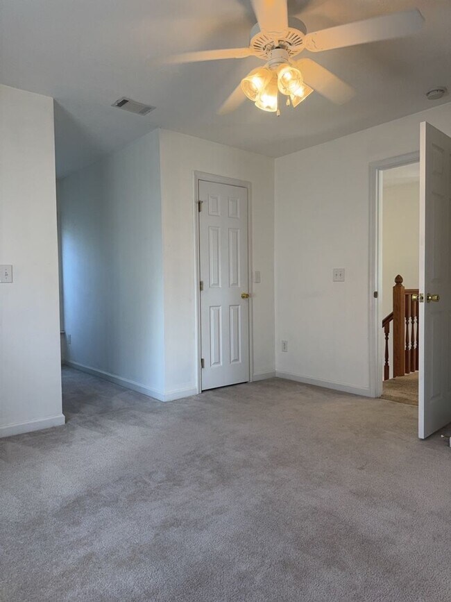 Building Photo - Beautiful Home in Martinez!