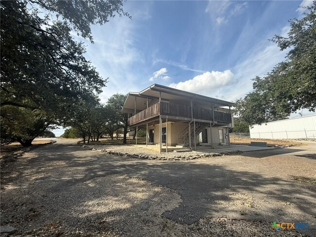 Building Photo - 275 Halm Dr