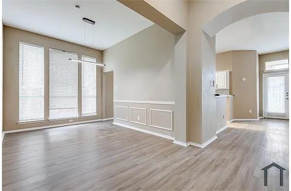 Building Photo - 11304 Amber Valley Dr