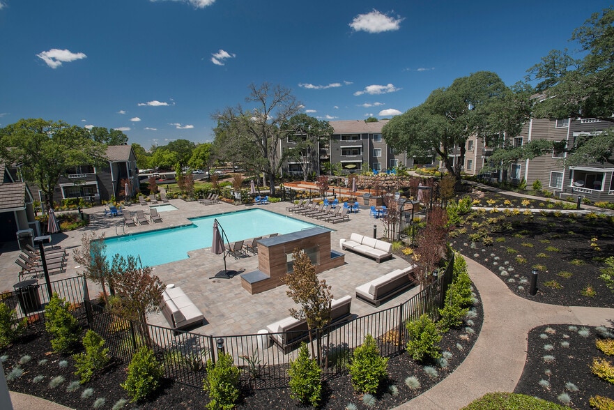 Make every day feel like a resort day when you live at Slate Creek. - Slate Creek