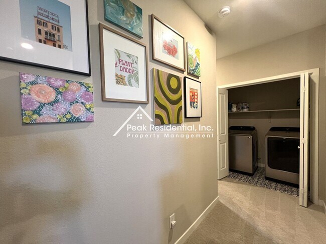 Building Photo - 3069 High Meadow Walk