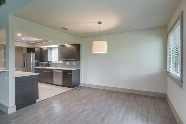 Building Photo - 8304 Furness Dr