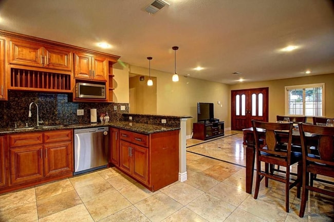 Building Photo - 3142 Kirk Rd