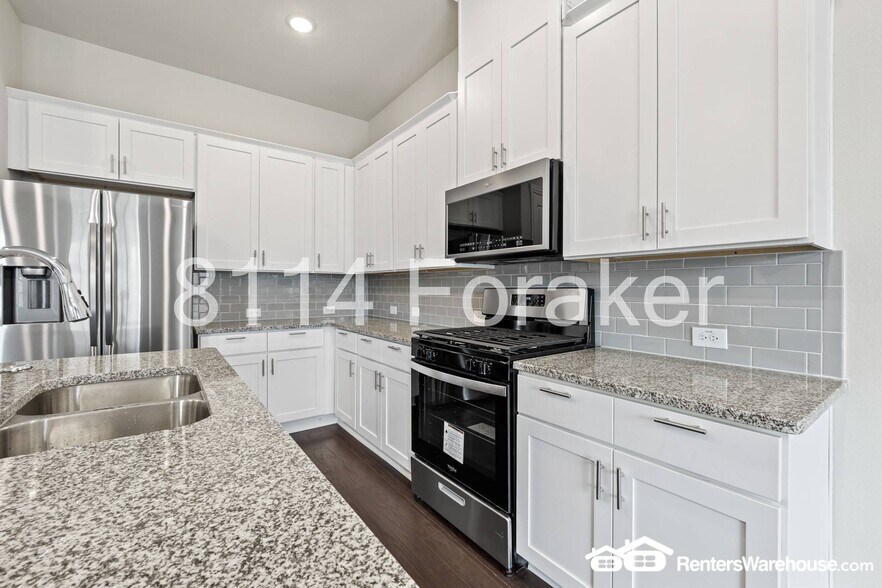 Building Photo - 8114 Foraker St