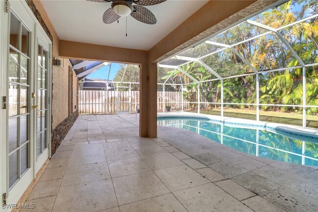Building Photo - 15028 Savannah Dr