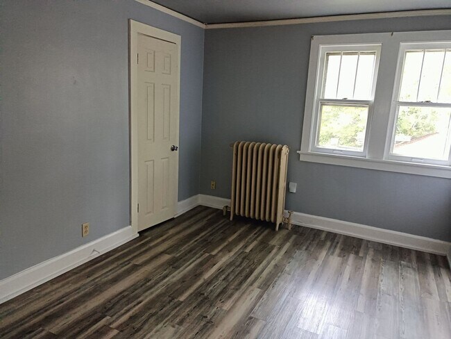 Building Photo - 2254 N 67th St