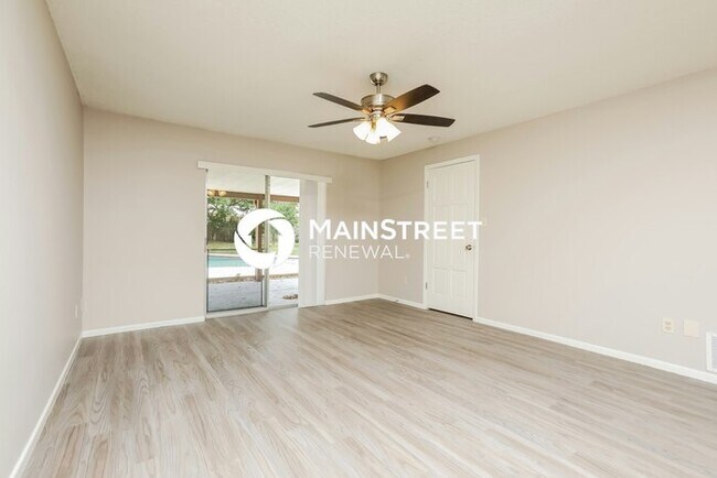 Building Photo - 4 Bedroom Pet-Friendly Home in Longwood, FL with Main Street Renewal