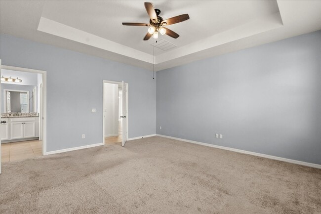 Building Photo - 3925 Green Sabal Dr